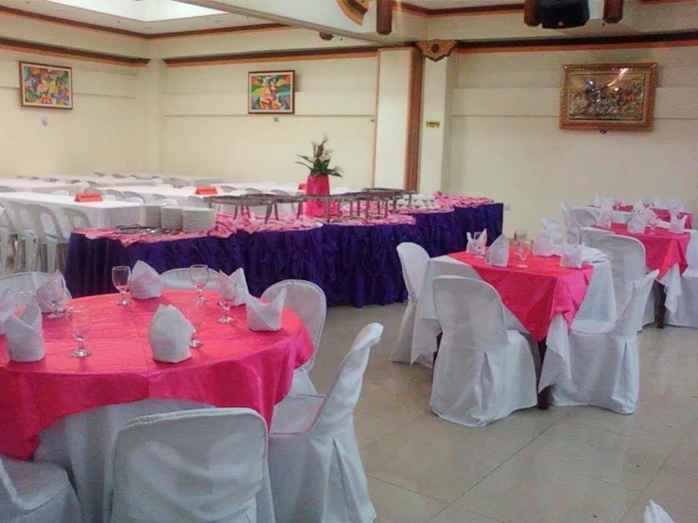 Golden Stallion Suites Cagayan de Oro Exterior photo